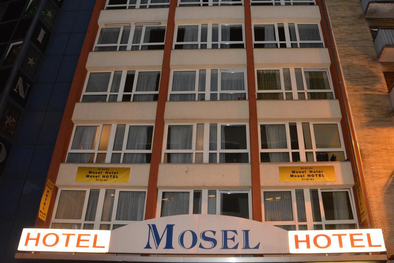 Mosel Hotel Frankfurt am Main Buitenkant foto